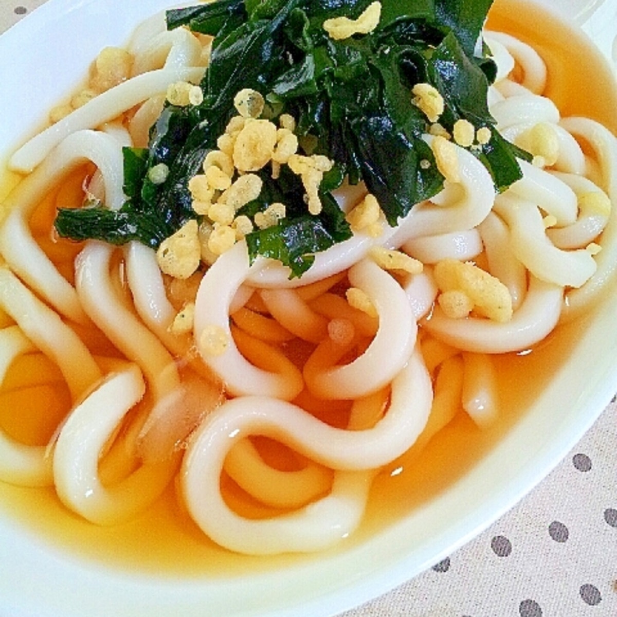 わかめと天かすのうどん レシピ 作り方 By ラズベリっち 楽天レシピ わかめと天かすのうどん レシピ 作り方 By ラズベリっち 楽天レシピ